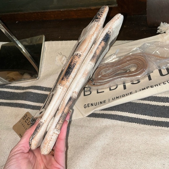 NWT Bed Stu Cadence PW Wallet Wristlet Crossbody Bag  Black Nectar Lux MSRP $198 - Picture 8 of 15